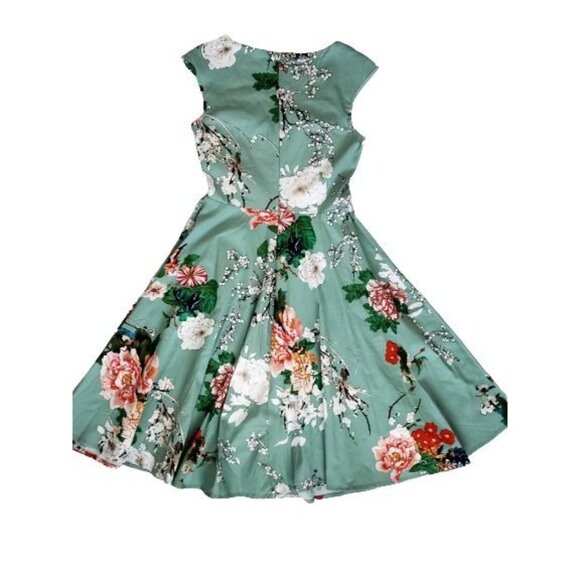 Feldie Floral Sweetheart Neck Cap Sleeve Floral Flare Dress Women's Small, NWT - Picture 12 of 12